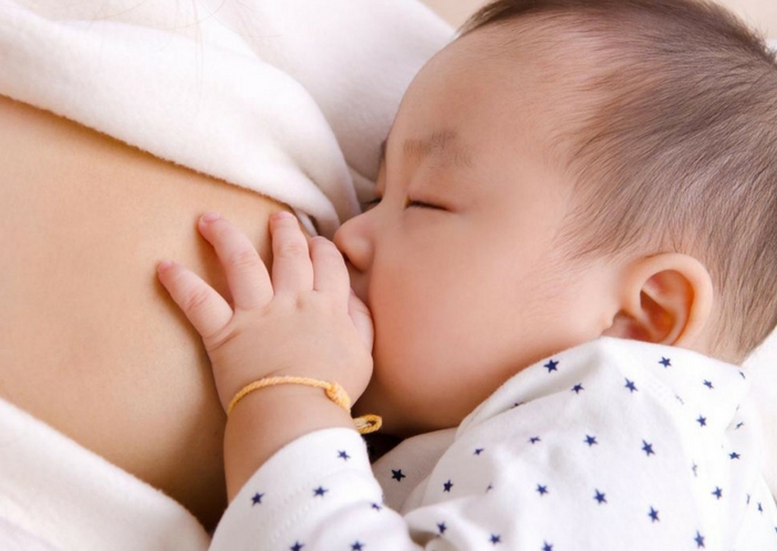 breast milk, mother milk, baby drinking mother milk,